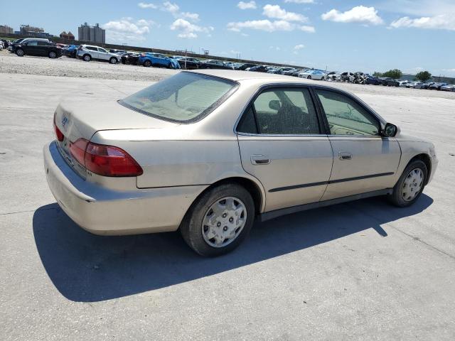 JHMCG5640YC041527 - 2000 HONDA ACCORD LX GOLD photo 3