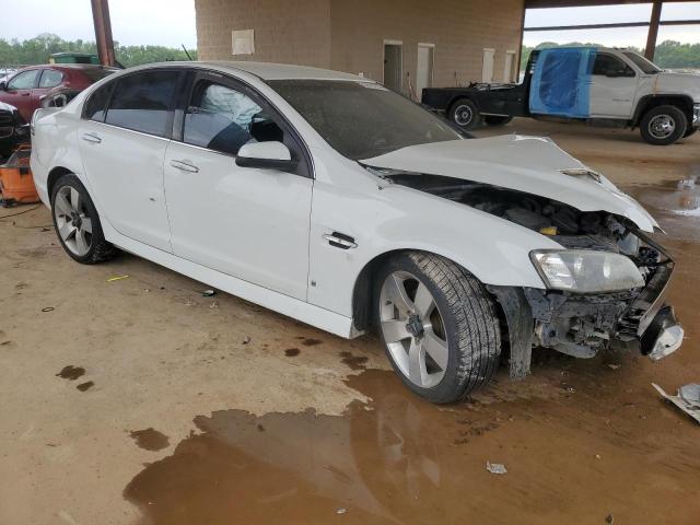 6G2EC57Y49L194248 - 2009 PONTIAC G8 GT WHITE photo 4