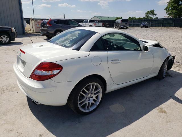 WDBWK54F67F162396 - 2007 MERCEDES-BENZ SLK 280 WHITE photo 3