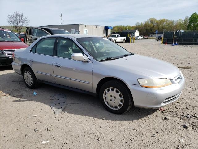 1HGCG66581A009640 - 2001 HONDA ACCORD LX SILVER photo 4