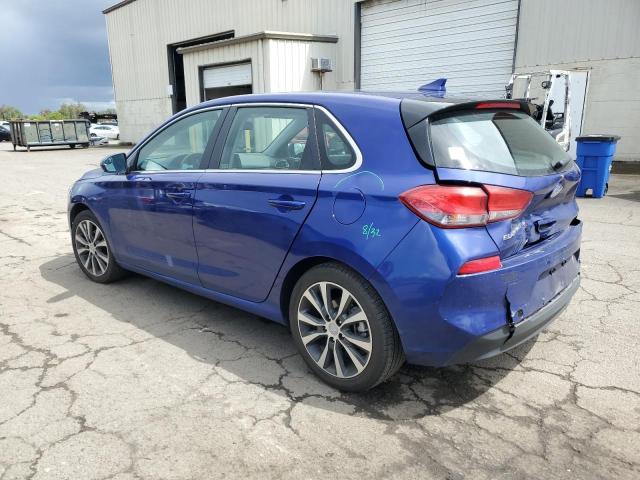 KMHH35LE7JU074469 - 2018 HYUNDAI ELANTRA GT BLUE photo 2