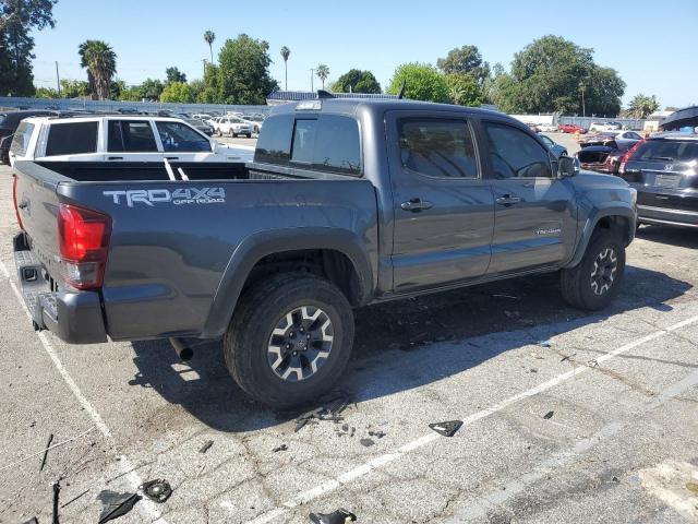 3TMCZ5AN7KM240513 - 2019 TOYOTA TACOMA DOUBLE CAB GRAY photo 3