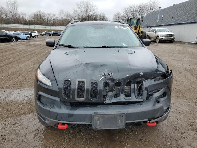 1C4PJMBS9GW199963 - 2016 JEEP CHEROKEE TRAILHAWK BLACK photo 5