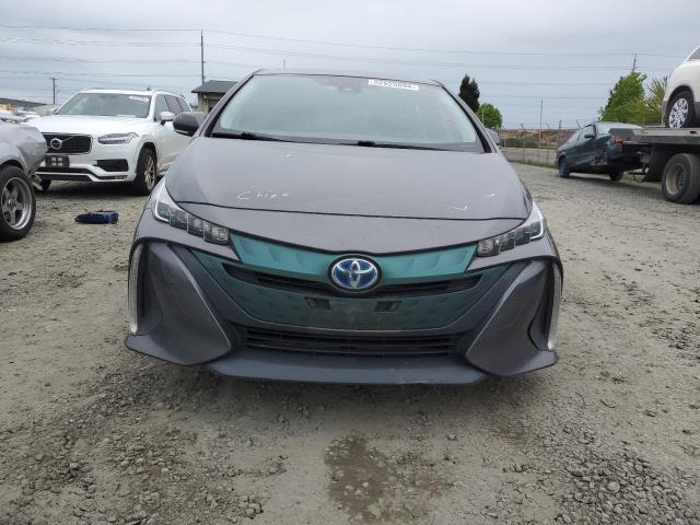 JTDKARFPXJ3078896 - 2018 TOYOTA PRIUS PRIM GRAY photo 5