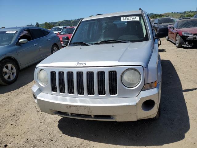 1J4NT2GB8AD557906 - 2010 JEEP PATRIOT SPORT SILVER photo 5