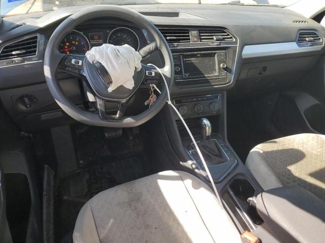 3VV1B7AX7LM134770 - 2020 VOLKSWAGEN TIGUAN S 蓝色 照片 8