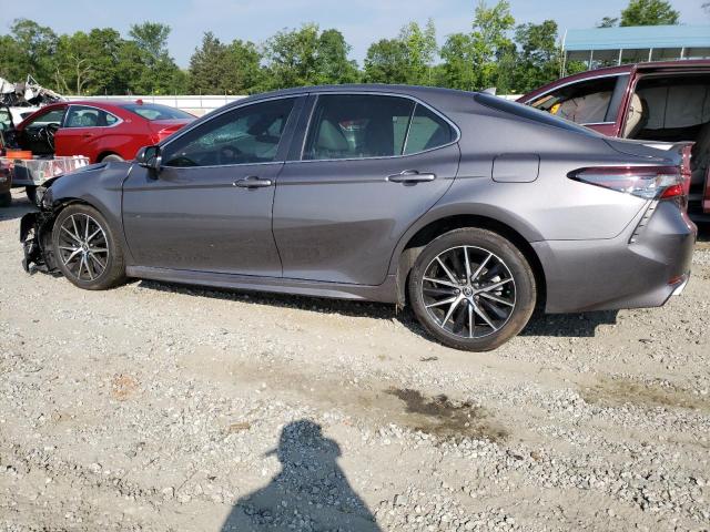 4T1G11AK6PU749644 - 2023 TOYOTA CAMRY SE NIGHT SHADE GRAY photo 2