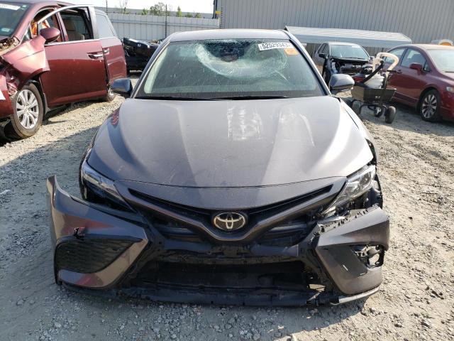 4T1G11AK6PU749644 - 2023 TOYOTA CAMRY SE NIGHT SHADE GRAY photo 5