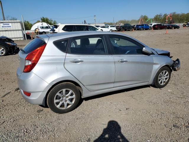 KMHCT5AE5CU044452 - 2012 HYUNDAI ACCENT GLS WHITE photo 3