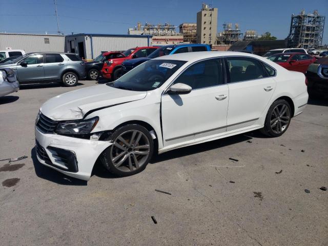 1VWDT7A33HC005484 - 2017 VOLKSWAGEN PASSAT R-LINE თეთრი ფოტო 1