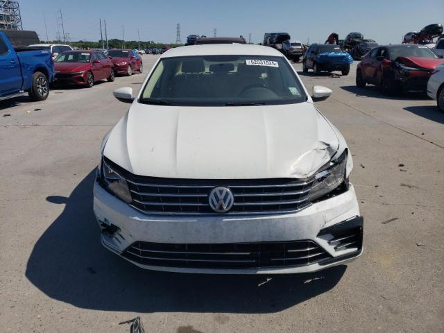 1VWDT7A33HC005484 - 2017 VOLKSWAGEN PASSAT R-LINE თეთრი ფოტო 5