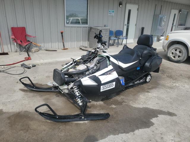 4VF11SNW8BT120424 - 2011 ARCTIC CAT SNOWMOBILE TWO TONE photo 2