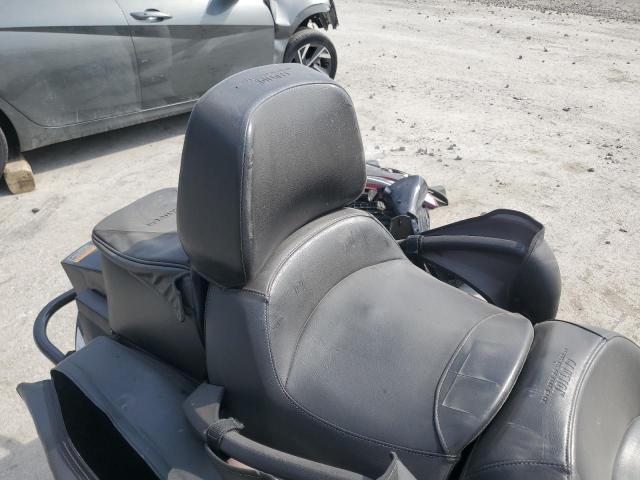 4VF11SNW8BT120424 - 2011 ARCTIC CAT SNOWMOBILE TWO TONE photo 6