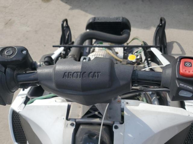 4VF11SNW8BT120424 - 2011 ARCTIC CAT SNOWMOBILE TWO TONE photo 8