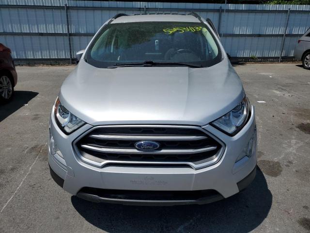 MAJ3P1TE2JC198186 - 2018 FORD ECOSPORT SE Plata foto 5