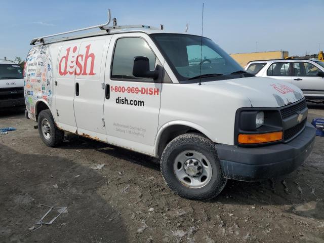 1GCWGFFA6C1119369 - 2012 CHEVROLET EXPRESS G2 WHITE photo 4