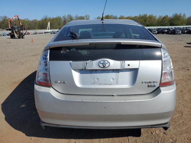 JTDKB20U287817300 - 2008 TOYOTA PRIUS SILVER photo 6