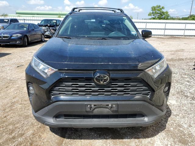 JTMC1RFV5LD048141 - 2020 TOYOTA RAV4 XLE PREMIUM BLACK photo 5