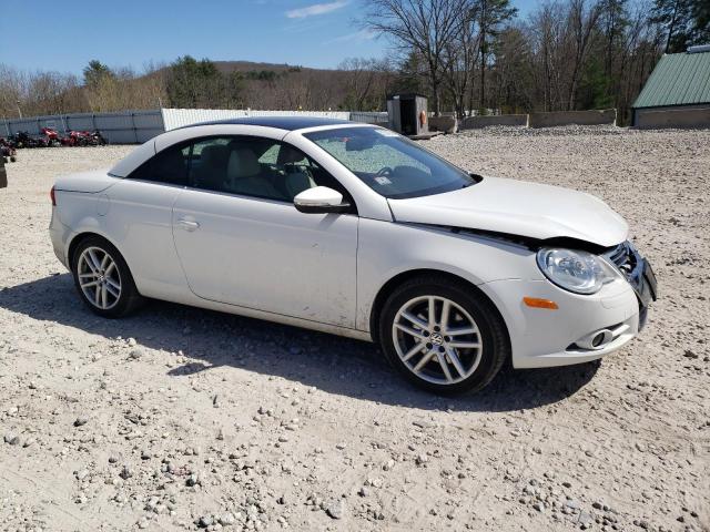 WVWFA7AHXBV001943 - 2011 VOLKSWAGEN EOS LUX 白色 照片 4