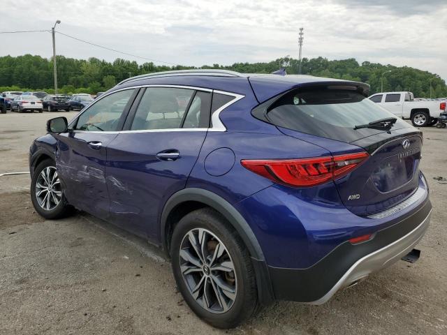 SJKCH5CRXJA005776 - 2018 INFINITI QX30 BASE PURE BLUE photo 2