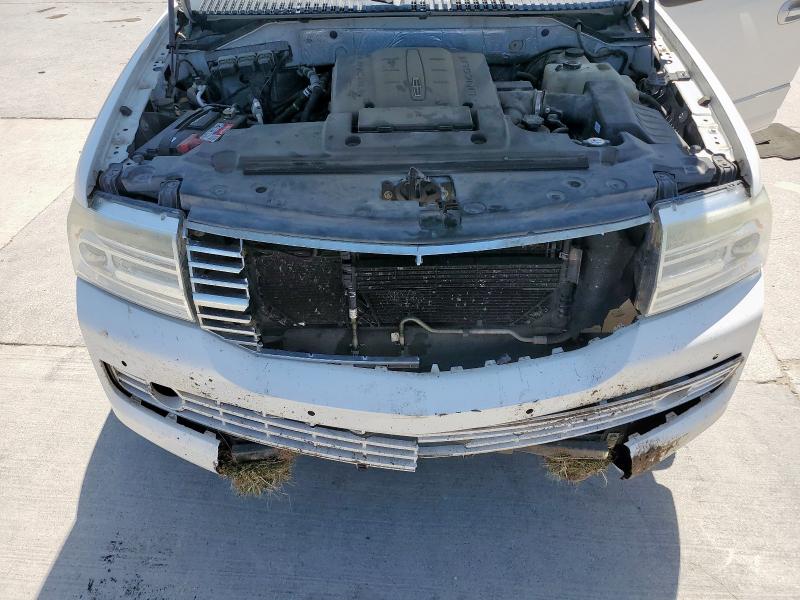 5LMJJ2H50EEL04851 - 2014 LINCOLN NAVIGATOR WHITE photo 12