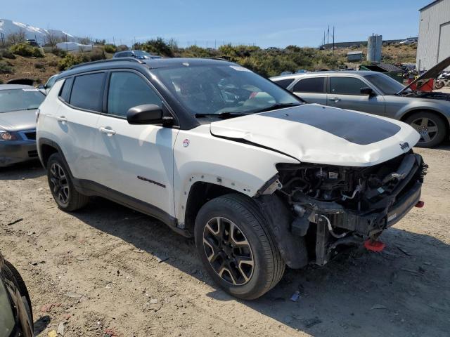 3C4NJDDB5KT744852 - 2019 JEEP COMPASS TRAILHAWK WHITE photo 4