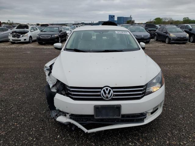 1VWAS7A36FC079081 - 2015 VOLKSWAGEN PASSAT S WHITE photo 5