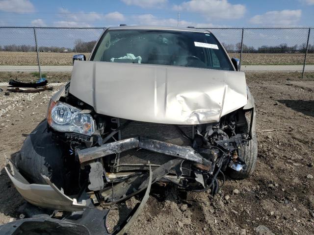 2C4RC1CG7FR572940 - 2015 CHRYSLER TOWN & COU TOURING L BEIGE photo 5