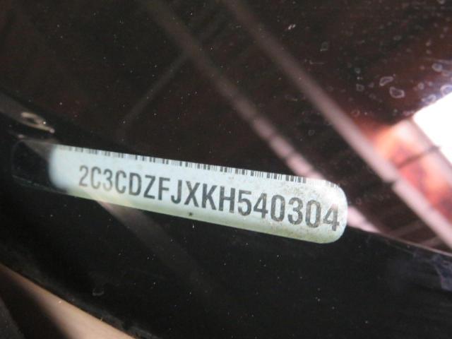 2C3CDZFJXKH540304 - 2019 DODGE CHALLENGER R/T SCAT PACK GRAY photo 10