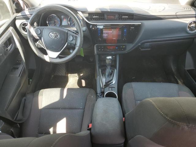 2T1BURHEXHC941880 - 2017 TOYOTA COROLLA L SILVER photo 8