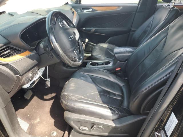 5LMCJ2D91HUL12825 - 2017 LINCOLN MKC SELECT Սև լուսանկար 7