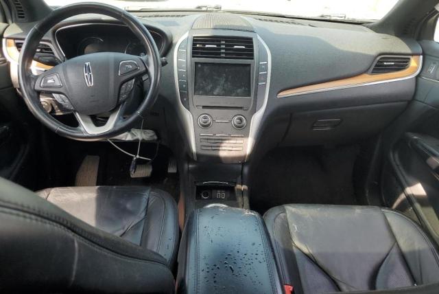 5LMCJ2D91HUL12825 - 2017 LINCOLN MKC SELECT Սև լուսանկար 8