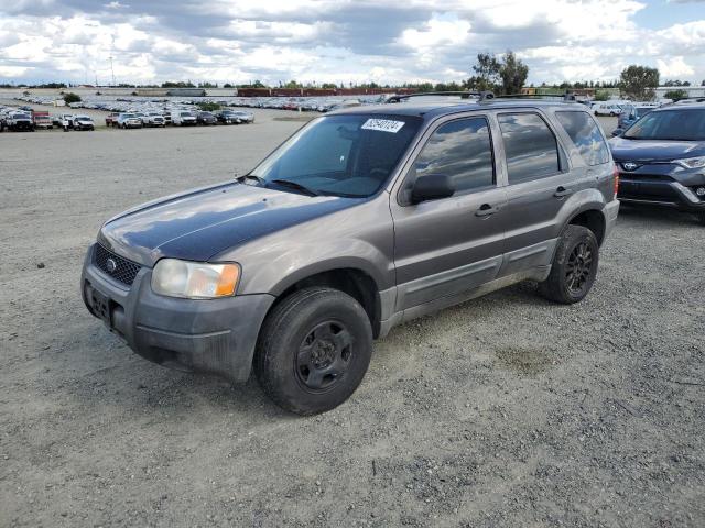 2004 FORD ESCAPE XLS, 