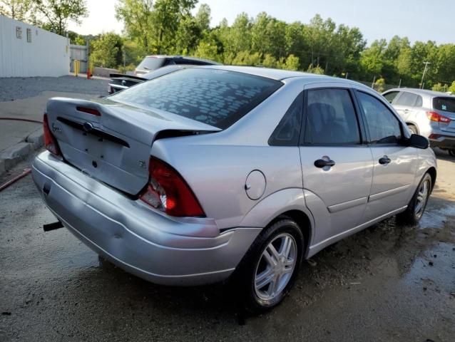 1FAFP34PX3W299177 - 2003 FORD FOCUS SE SILVER photo 3