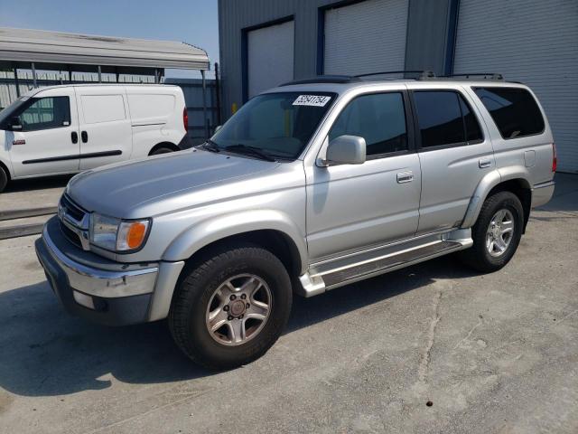 2002 TOYOTA 4RUNNER SR5, 