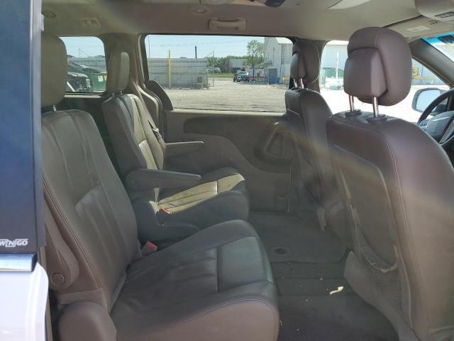 2C4RC1BG8ER318671 - 2014 CHRYSLER TOWN & COU TOURING WHITE photo 11