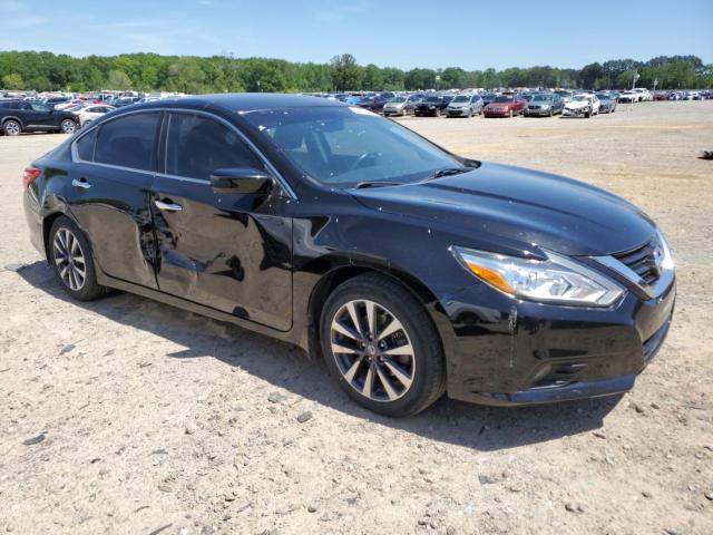 1N4AL3AP4HC248891 - 2017 NISSAN ALTIMA 2.5 BLACK photo 4