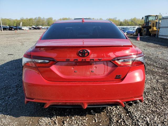 4T1G11BK2RU118309 - 2024 TOYOTA CAMRY SE NIGHT SHADE BURGUNDY photo 6