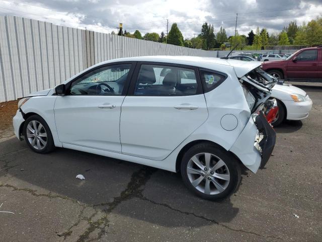 KMHCU5AEXCU006874 - 2012 HYUNDAI ACCENT GLS WHITE photo 2