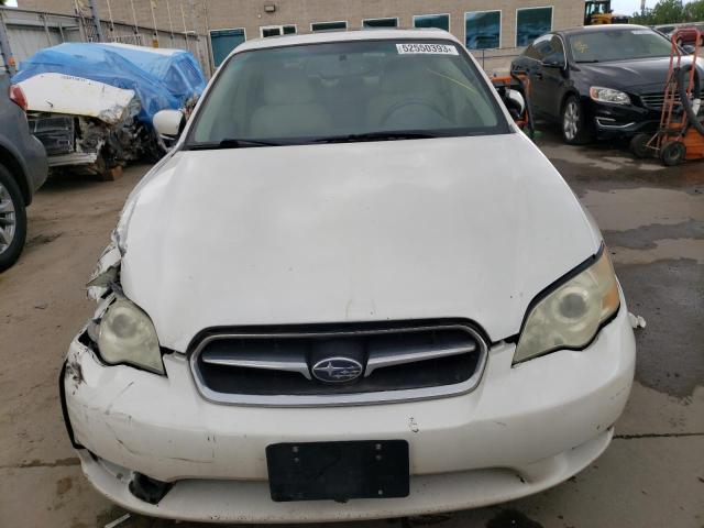 4S3BL616277208226 - 2007 SUBARU LEGACY 2.5I WHITE photo 5