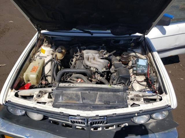 WBADK7300G9652278 - 1986 BMW 528 E WHITE photo 11