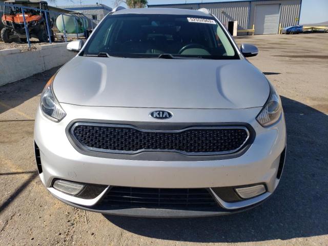 KNDCC3LC4J5161404 - 2018 KIA NIRO EX SILVER photo 5