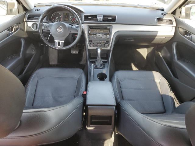 1VWAT7A3XFC068078 - 2015 VOLKSWAGEN PASSAT S TAN photo 8