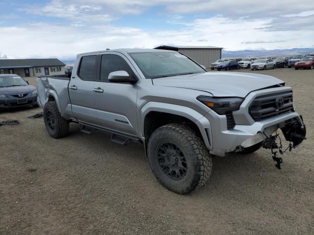 3TMLB5JN6RM040012 - 2024 TOYOTA TACOMA DOUBLE CAB Gümüş fotoğraf 4