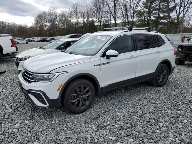 2022 VOLKSWAGEN TIGUAN SE, null