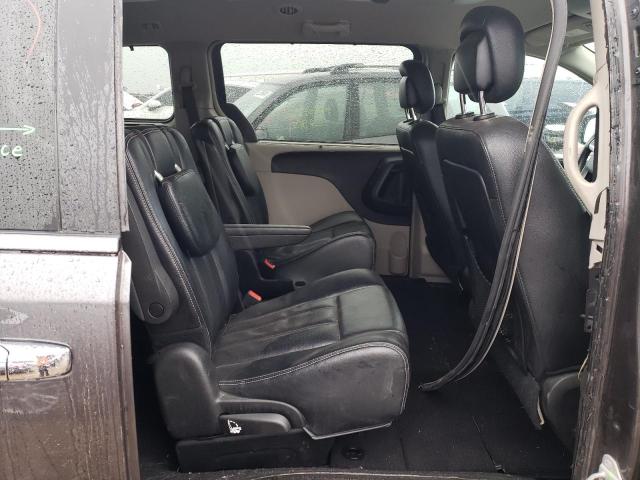 2C4RC1CG9FR673719 - 2015 CHRYSLER TOWN & COU TOURING L GRAY photo 11