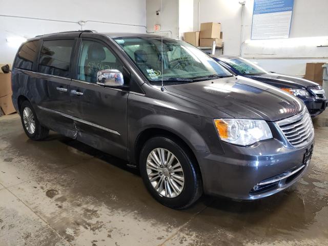 2C4RC1CG9FR673719 - 2015 CHRYSLER TOWN & COU TOURING L GRAY photo 4
