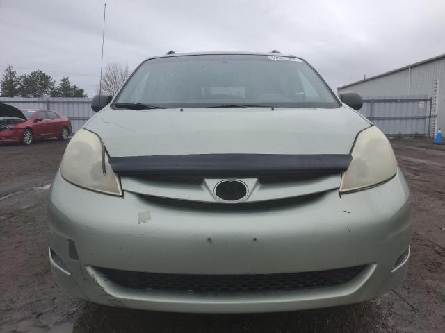 5TDBA29C36S054574 - 2006 TOYOTA SIENNA CE GREEN photo 5