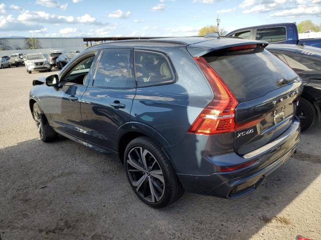 YV4062RXXP1279419 - 2023 VOLVO XC60 ULTIMATE BLUE photo 2