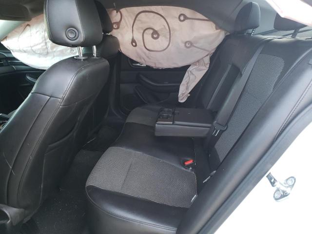 1G11C5SL4FF300090 - 2015 CHEVROLET MALIBU 1LT WHITE photo 6